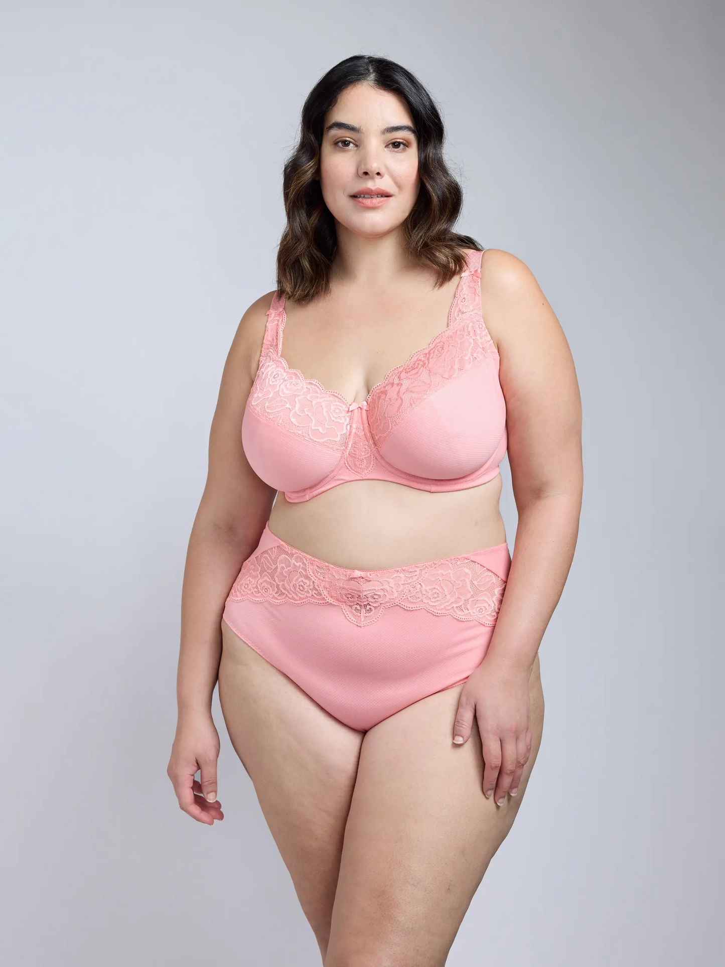 Koraļļu krāsas biksītes 