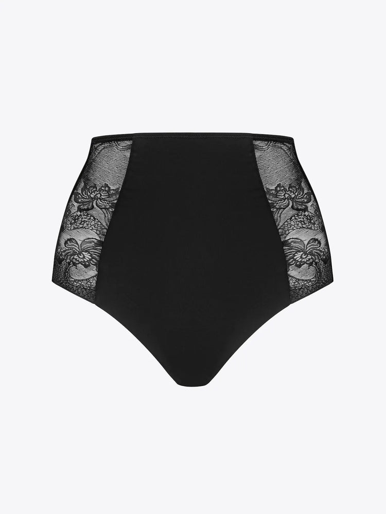 
                  
                    Control Shape Lace Hipster String High Waist
                  
                